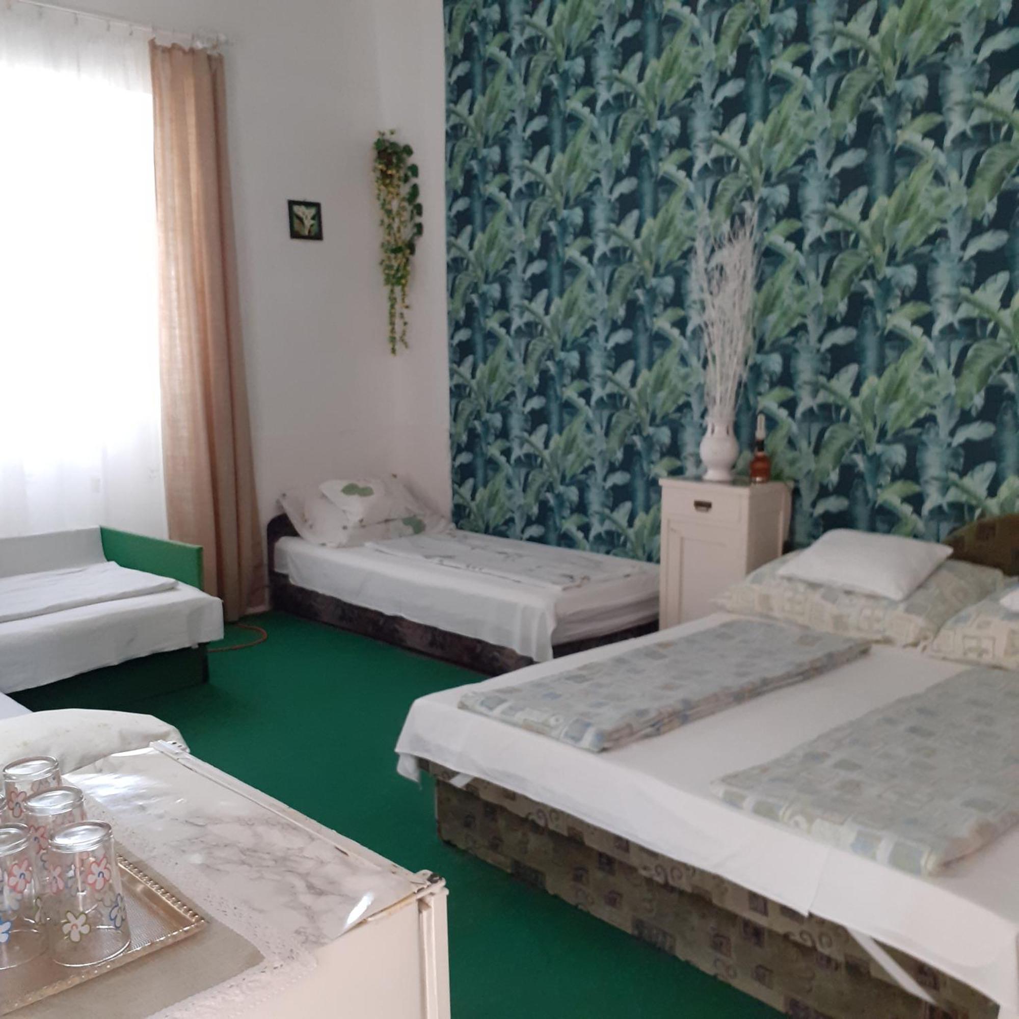 Apartamento Marika vendégház Abádszalók Exterior foto